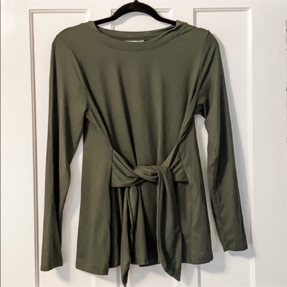 Motherhood Maternity size S shirt